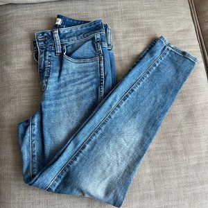 Curvy Roadtripper - Madewell - 25P